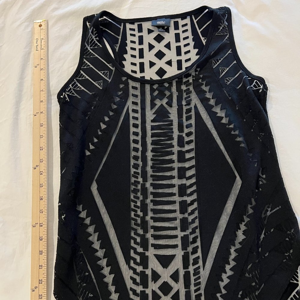 Mossimo Sleeveless